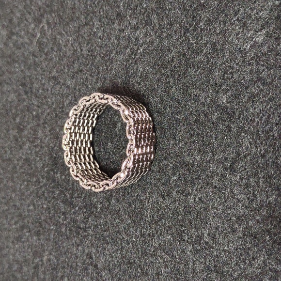 Mesh Link Ring - Picture 5 of 5